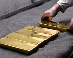 Markets-Surge-as-Trade-Tensions-Simmer-Gold-Hits-Record-High-Amid-Fed-Easing-Bets-Preview