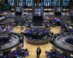 Wall-Street-Tumbles-as-Jobs-Report-and-Tech-Weakness-Stir-Fears-of-Economic-Slowdown-Preview